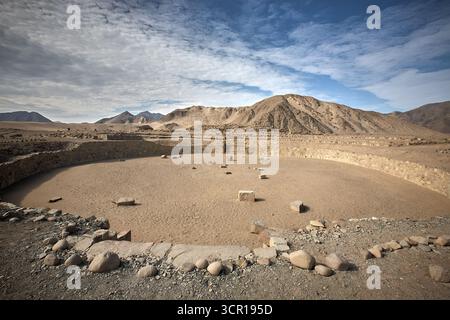 Explorer le berceau de la civilisation dans les Amériques.Caral, l'une des plus anciennes villes du monde, remonte à plus de 5 000 ans Banque D'Images