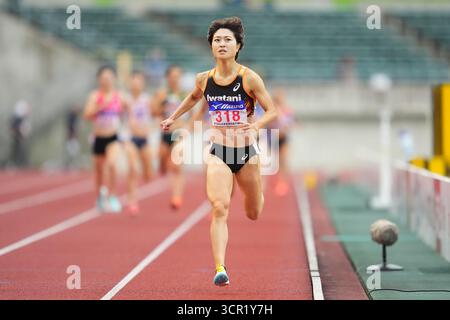 Stade Ishin me-Life, Yamaguchi, Japon. 28 septembre 2025. Ayano Shiomi, le 28 SEPTEMBRE 2025 - Athlétisme : le 73e championnat d'athlétisme féminin des équipes d'entreprises du Japon sur 800 m au stade Ishin me-Life, Yamaguchi, Japon. Crédit : AFLO SPORT/Alamy Live News Banque D'Images