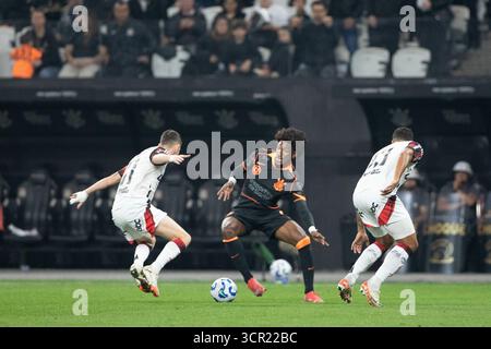 Sao Paulo, Brésil. 28 septembre 2025. SP - SAO PAULO - 09/28/2025 - BRÉSIL A 2025, CORINTHIANS x FLAMENGO - TALLES MAGNO Corinthians joueur lors du match contre Flamengo au stade Arena Corinthians pour le championnat brésilien A 2025. Photo : Joisel Amaral/AGIF (photo : Joisel Amaral/AGIF/SIPA USA) crédit : SIPA USA/Alamy Live News Banque D'Images