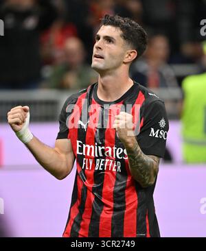 Milan, Italie. 28 septembre 2025. Christian Pulisic de l'AC Milan célèbre son but lors d'un match de football de série A entre l'AC Milan et Napoli à Milan, Italie, le 28 septembre 2025. Crédit : Alberto Lingria/Xinhua/Alamy Live News Banque D'Images