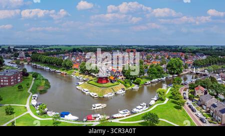Aérien de la ville historique de Dokkum en Frise aux pays-Bas Banque D'Images