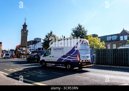 Londres Royaume-Uni, septembre 30 2025, Openreach Telecommunication and Broadband Network Vehicle Banque D'Images