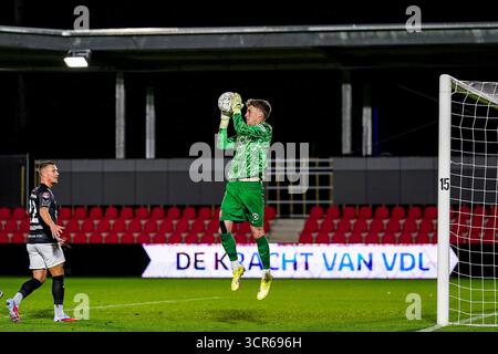 Eindhoven, pays-Bas. 29 septembre 2025. EINDHOVEN, 29-09-2025, PSV Campus de Herdgang, saison 2025/2026, Néerlandais Keuken Kampioen Divisie football, match entre Jong PSV et MVV, photo montre MVV Maastricht gardien de but SEM Westerveld crédit : Pro Shots/Alamy Live News Banque D'Images
