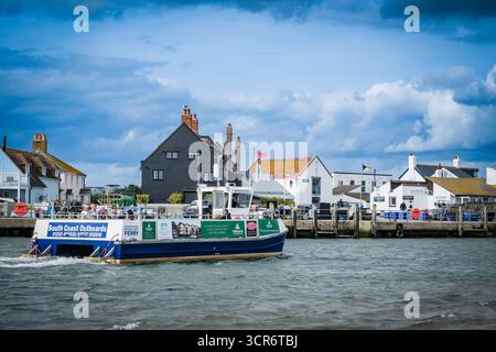Mudeford pied de passagers d'Hengistbury Head, Christchurch, Dorset, Angleterre Banque D'Images