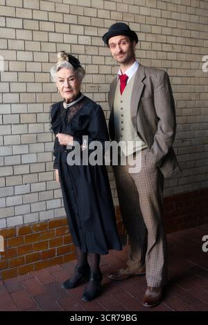 Ladykillers , Fotoprobe im Berliner Kriminaltheater, Berlin, 29.09.2025 Vera Müller MRS Wilberforce, Thilo Herrmann Prof. Marcus, LADYKILLERS , Fotoprobe am 29.09.2025 im Berliner Kriminaltheater, Berlin, première : 15.10.2025 Berlin Kriminaltheater Deutschland, allemagne *** Ladykillers , répétition photo au Berliner Kriminaltheater, Müller Berlin, 29 09 2025 29 2025 2025 Banque D'Images