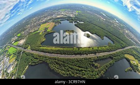 Photo aérienne, Elbsee et Unterbacher voir avec zone forestière, autoroute A46 à Hasseler Forst, globe terrestre, image fisheye, image à 360 degrés, monde minuscule, l Banque D'Images