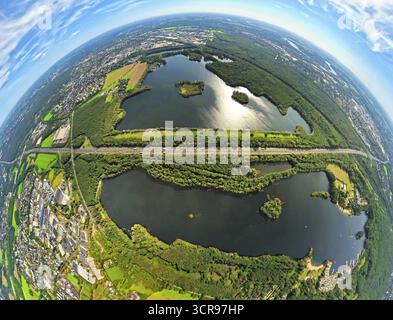 Photo aérienne, Elbsee et Unterbacher voir avec zone forestière, autoroute A46 à Hasseler Forst, globe terrestre, image fisheye, image à 360 degrés, monde minuscule, l Banque D'Images