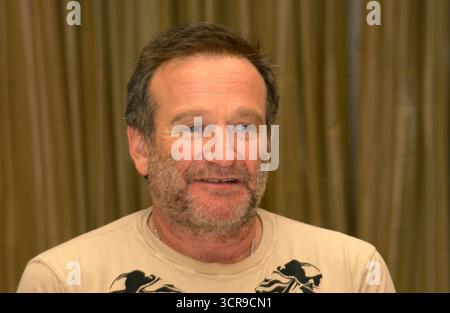 Robin Williams lors d'une conférence de presse pour robots. Hotel Casa Del Mar, Californie - 11 février 2005 Banque D'Images