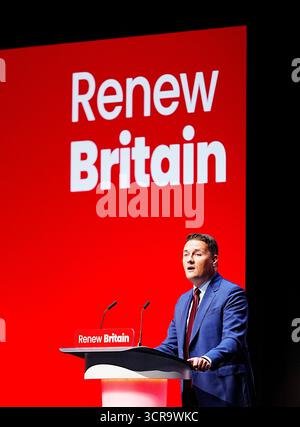 Le secrétaire à la santé Wes Streeting prononce un discours lors de la conférence du Parti travailliste à l'ACC Liverpool. Date de la photo : mardi 30 septembre 2025. Banque D'Images