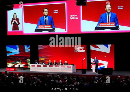 Le secrétaire à la santé Wes Streeting prononce un discours lors de la conférence du Parti travailliste à l'ACC Liverpool. Date de la photo : mardi 30 septembre 2025. Banque D'Images