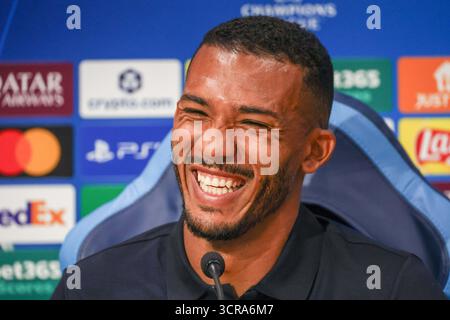 Naples, Campanie, ITALIE. 30 septembre 2025. Juan Jesus de SSC Napoli lors de la conférence de presse du 30 septembre 2025, valable pour la Ligue des Champions, avant le match de 2025/26 entre Napoli et Sporting Lisbon à Naples au Stadio Maradona.sur la photo : (crédit image : © Fabio Sasso/ZUMA Press Wire) USAGE ÉDITORIAL SEULEMENT ! Non destiné à UN USAGE commercial ! Crédit : ZUMA Press, Inc/Alamy Live News Banque D'Images