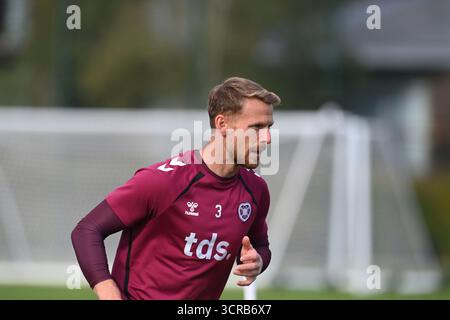 Oriam Sports Centre Edinburgh.Scotland, Royaume-Uni. 30 septembre 2025. Séance d'entraînement des coeurs pour le match Scottish Premiership vs Hibernian. Crédit : eric mccowat/Alamy Live News Banque D'Images