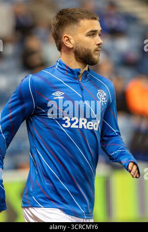 Nicolas Raskin, footballeur professionnel, joue actuellement avec les Rangers FC. Image prise lors d'une séance d'entraînement et d'échauffement avant match. Banque D'Images