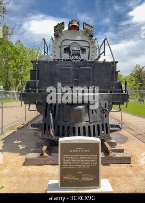 Cheyenne, Wyoming, États-Unis - 2 juin 2025 : une des locomotives à vapeur historiques Big Boy Union Pacific exposée dans le parc Holliday de la ville Banque D'Images