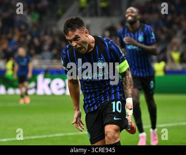 Milan. 1er octobre 2025. Lautaro Martinez de l'Inter Milan célèbre son but lors du match de Ligue des champions de l'UEFA entre l'Inter Milan et la Slavia Praha à Milan, Italie, le 30 septembre 2025. Crédit : Xinhua/Alamy Live News Banque D'Images