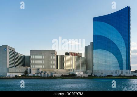 Atlantic City, NJ - 28 août 2025 : Harrah's Resort Atlantic City est un hôtel casino dans le quartier de la marina d'Atlantic City, New Jersey, propriété de Vici P. Banque D'Images