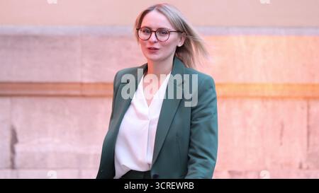 Berlin, Allemagne, 01th Okt. 2025. Arrivées pour la retraite du Cabinet à Villa Borsig : voir l'arrivée du Chancelier Friedrich Merz, du Ministre fédéral des finances Lars Klingbeil, du Ministre fédéral de l'intérieur Alexander Dobrindt et d'autres membres du Cabinet Merz photo : Klaus KROENERT crédit : Klaus KROENERT/Alamy Live News Banque D'Images
