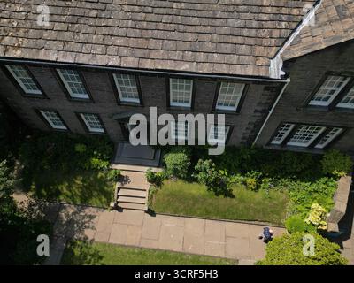 Vue aérienne du musée du Parsonage de Brontë, Howorth Banque D'Images