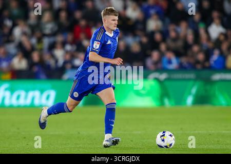 Leicester, Royaume-Uni. 30 septembre 2025. Jordan James de Leicester City lors du Leicester City FC v Wrexham AFC Sky Bet EFL Championship match au King Power Stadium, Leicester, Angleterre, Royaume-Uni le 30 septembre 2025 crédit : Lee Keuneke/Every second Media crédit : Every second Media/Alamy Live News Banque D'Images