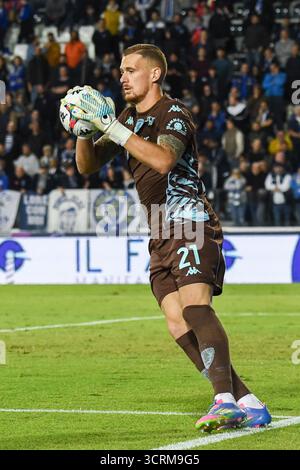 Empoli, Italie. 1er octobre 2025. Andrea Fulignati (Empoli) pendant Empoli FC vs AC Monza, match de football italien Serie B à Empoli, Italie, 01 octobre 2025 crédit : Agence photo indépendante/Alamy Live News Banque D'Images