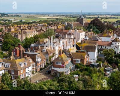 Rues historiques et toits de la vieille ville de Rye, East Sussex, Angleterre Banque D'Images