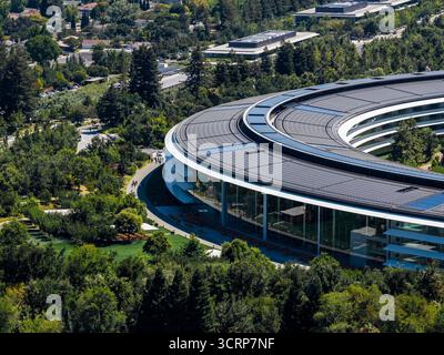 Vue aérienne du siège d'Apple Park à Cupertino, Californie Banque D'Images