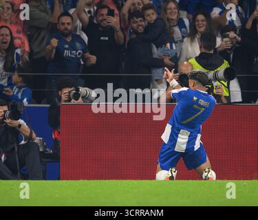 Porto, Porto, Portugal. 2 octobre 2025. WILLIAM GOMES du FC Porto célébrant son but lors du match de l'UEFA Europe League 2025/26 entre le FC Porto et le Red Star Belgrade FK le 02 octobre 2025 au EstÃ¡dio do Dragao, Porto, Portugal (image crédit : © Miguel Lemos/ZUMA Press Wire) USAGE ÉDITORIAL SEULEMENT ! Non destiné à UN USAGE commercial ! Banque D'Images
