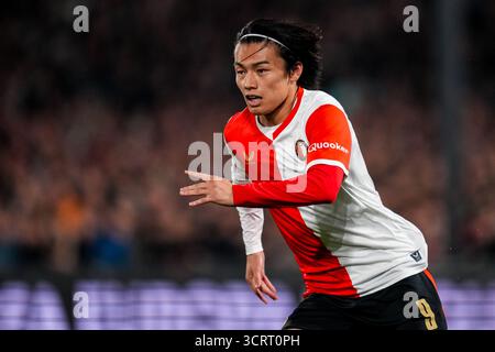 ROTTERDAM, PAYS-BAS - 2 OCTOBRE : Ayase Ueda de Feyenoord se présente lors du match de phase MD2 de l'UEFA Europa League 2025/26 entre Feyenoord et Aston Villa FC à de Kuip le 2 octobre 2025 à Rotterdam, pays-Bas. (Photo de René Nijhuis) Banque D'Images