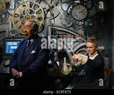 Paris, France. 02 octobre 2025. Inauguration de Marie Curie au Musée Grévin à Paris, France le 2 octobre 2025. Photo par Alain Apaydin/ABACAPRESS crédit : Abaca Press/Alamy Live News Banque D'Images