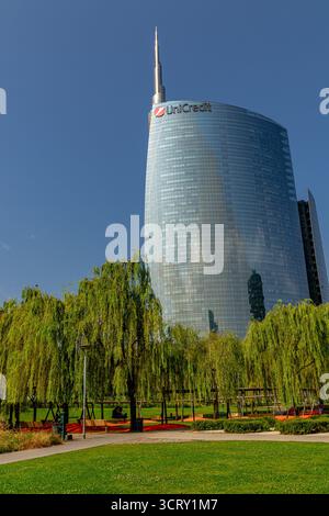 UniCredit Tower, conçu par l'architecte César Pelli situé dans le quartier Porta Nuova de Milan, Milan, Italie Banque D'Images