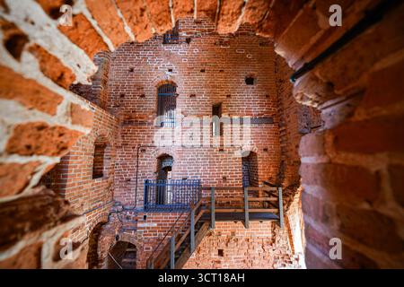 Intérieur de la cathédrale de Tartu alias la cathédrale de Dorpat, une ancienne église catholique à Tartu (Dorpat), Estonie Banque D'Images