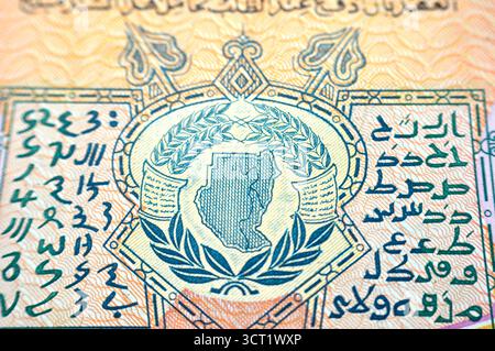 Une carte et une épi de blé du côté avers de 10 SDG dix livres soudanaises, montre également la porte de la vieille ville de Suakin, Old Money of Sudan Banque D'Images