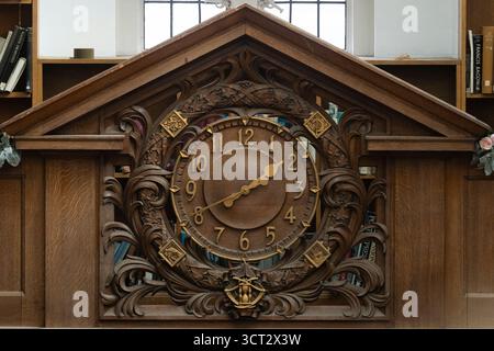 Battersea Reference Library est une bibliothèque de référence dans un bâtiment classé Grade II à Altenburg Gardens, Battersea, Londres, Angleterre Banque D'Images