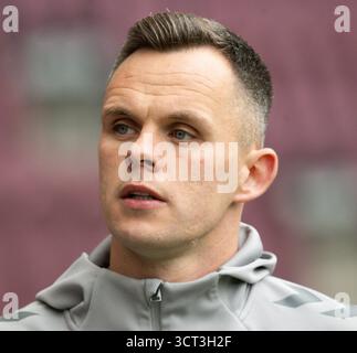 ÉDIMBOURG, ÉCOSSE - 04 OCTOBRE : Lawrence Shankland de Hearts arrive avant un match de William Hill entre Heart of Midlothian et Hibernian au Tynecastle Park, le 04 octobre 2025, à Édimbourg, en Écosse. (Photo de Paul Byars / Alamy Live News) Banque D'Images