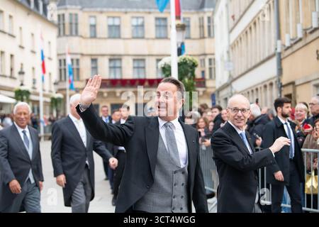 Le premier ministre Luc Frieden, le vice-premier ministre Xavier Bettel, le palais grand-ducal, l'accession au trône du Grand-Duc Guillaume, Luxembourg Banque D'Images