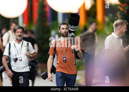 Singapour, Singapour. 02 octobre 2025. Florent Gooden, photographe lors du Grand Prix de formule 1 de Singapour 2025, 18e manche du Championnat du monde FIA de formule 1 2025 du 3 au 5 octobre 2025 sur le circuit Marina Bay Street, à Singapour - photo André Ferreira/DPPI crédit : DPPI Media/Alamy Live News Banque D'Images