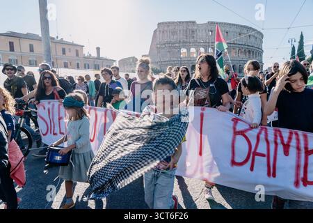 Rome, Italie. 04 octobre 2025. Rome, manifestation nationale pour Gaza crédit : Independent photo Agency/Alamy Live News Banque D'Images