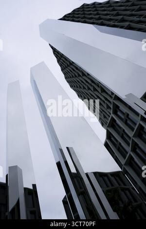 Pavillon miroir Neuer Kanzlerplatz Bonn Banque D'Images