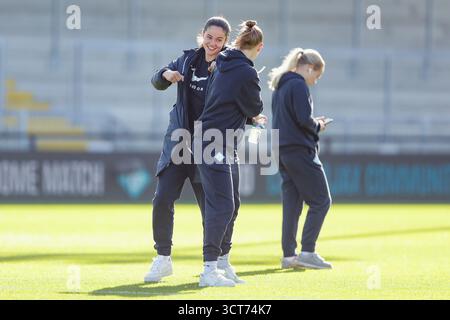 Londres, Royaume-Uni. 05 octobre 2025. Freya Godfrey (14 London City Lionesses) avant le match de Super League entre London City Lionesses et Liverpool au Copperjax Community Stadium à Londres, en Angleterre. Crédit : SPP Sport Press photo. /Alamy Live News Banque D'Images