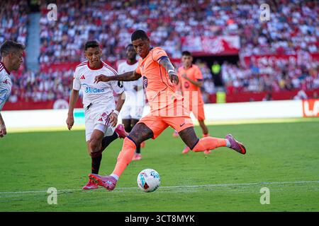 Séville, Espagne. 5 octobre 2025. Marcus Rashford (FC Barcelone) lors du match de LaLiga entre Sevilla FC et FC Barcelone, à Sanchez Pizjuan. Crédit : Fernando Vazquez / Alamy Live News Banque D'Images