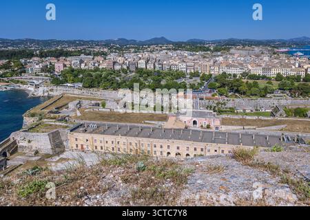 Vue aérienne sur la partie historique de la ville de Corfou, île de Corfou, Grèce, vue de la vieille forteresse Banque D'Images