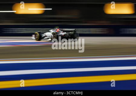Singapour, Singapour. 05 octobre 2025. Oliver Bearman de Grande-Bretagne et l'écurie MoneyGram Haas F1 Team lors du Grand Prix de F1 de Singapour sur le Marina Bay Street circuit. Crédit : SOPA images Limited/Alamy Live News Banque D'Images