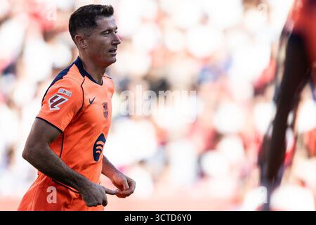 Séville, Espagne. 05 octobre 2025. Robert LEWANDOWSKI de Barcelone lors du match de football de la Ligue espagnole entre Sevilla FC et FC Barcelone le 5 octobre 2025 au stade Ramon Sanchez-Pizjuan de Séville, Espagne - photo Rafael Roman/Matthieu Mirville/DPPI crédit : DPPI Media/Alamy Live News Banque D'Images
