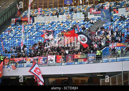 5 octobre 2025, Diego Armando Maradona Stadium, Naples, Italie ; Serie A Enilive Football match ; Napoli contre Gênes ; les fans de Gênes Banque D'Images