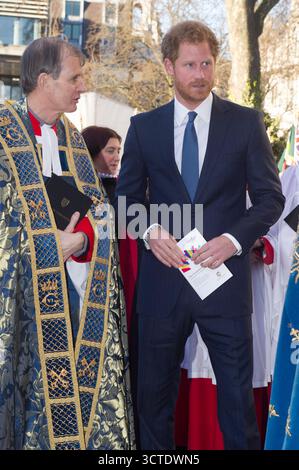 Londres, Angleterre, 03.14.2016 le prince Harry assiste à un service du Commonwealth à l'abbaye de Westminster à Londres. Banque D'Images
