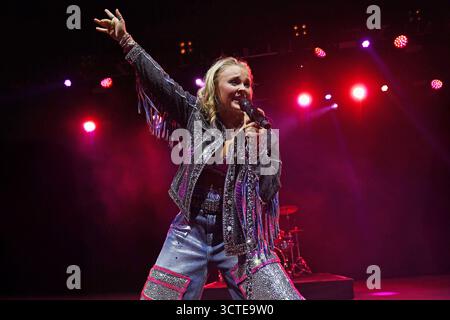 ROYAUME-UNI. 05 octobre 2025. LONDRES, ANGLETERRE - 05 OCTOBRE : Jojo Siwa se produit au Forum, Kentish Town le 05 octobre 2025 à Londres, Angleterre.Cap/Mar © Mar/Capital Pictures Credit : Capital Pictures/Alamy Live News Banque D'Images