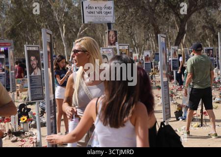 REIM, Israël. 07 octobre 2025. Commémorations le 7 octobre à Reims sur le site du massacre du Festival Nova en 2023 - 07/10/2025 - Israël/Reim - Gilles Bader/le Pictorium crédit : LE Pictorium/Alamy Live News Banque D'Images
