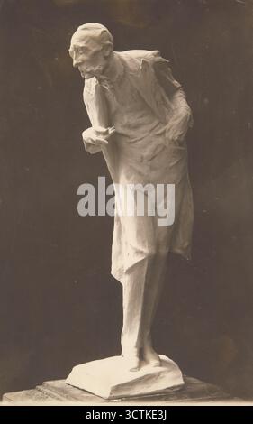 Kazimierz Kaminski comme le "bon oncle", 1904-1910. Sculpture en plâtre de Wladyslaw Mazur, représentant l'acteur Kazimierz Kaminski (1865-1928) dans le rôle de Tonio, ou le comte Woldhof, dans la pièce "Onkel Toni", une comédie en quatre actes de Carl Karlweis, jouée au Théâtre d'été de Varsovie à l'été 1904. Banque D'Images