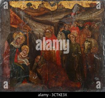 Adoration des Mages, 1ère moitié du XVe siècle. Cet événement a été décrit dans l'Évangile de Saint Matthieu (Matthieu 2 :1-7). Zanni di Pietro a interprété ce thème selon la tradition qui était répandue dans l'art italien du XVe siècle en montrant les trois Rois chevauchant à la tête d'une grande corne serpentant parmi les collines. Le paysage, traité très schématiquement, est représenté sur un fond doré. Le premier des trois sages s'agenouille devant Marie, assis et tenant l'enfant sur ses genoux. Les contours de toutes les figures sont soulignés par des contours distincts. Leurs yeux et leur nez sont mar Banque D'Images