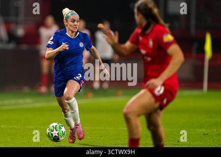Enschede, pays-Bas. 08 octobre 2025. ENSCHEDE, PAYS-BAS - 8 OCTOBRE : Ellie Carpenter de Chelsea lors du match de l'UEFA Women's Champions League entre le FC Twente et Chelsea au de Grolsch Veste le 8 octobre 2025 à Enschede, pays-Bas. (Photo par Andre Weening/Orange Pictures) crédit : Orange pics BV/Alamy Live News Banque D'Images
